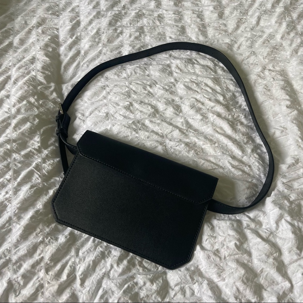ENVELOPE BODY PURSE